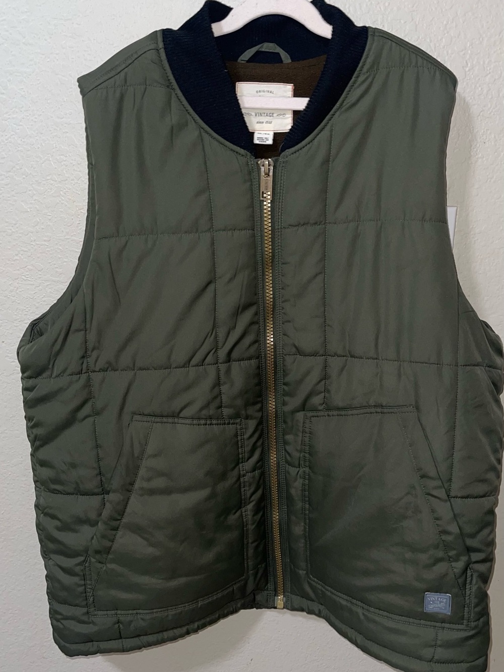 Weatherproof Olive Green Quilted Vest with Navy Trim